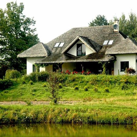 Villa Wodne Ogrody à Dobczyce Extérieur photo