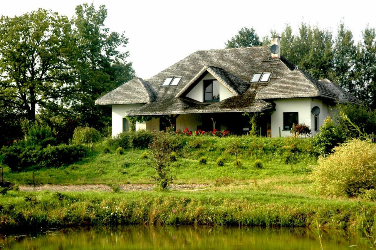 Villa Wodne Ogrody à Dobczyce Extérieur photo